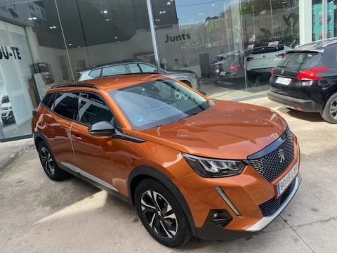 Peugeot 2008 Allure Puretech 130 S&S EAT8
