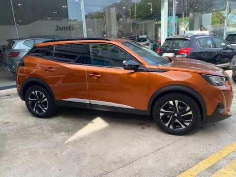 Peugeot 2008 Allure Puretech 130 S&S EAT8