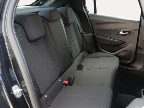 Peugeot 208 PureTech 100 Active 75 kW (100 CV)