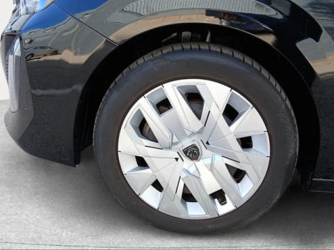 Peugeot 208 PureTech 100 Active 75 kW (100 CV)
