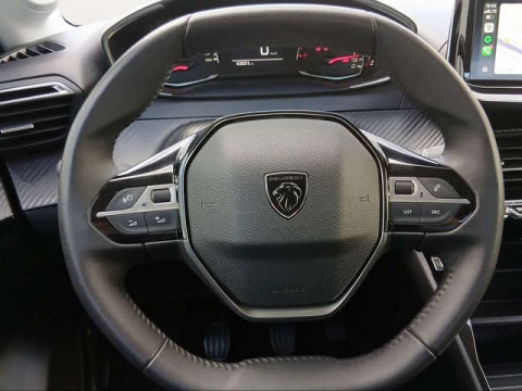 Peugeot 208 PureTech 100 Active 75 kW (100 CV)