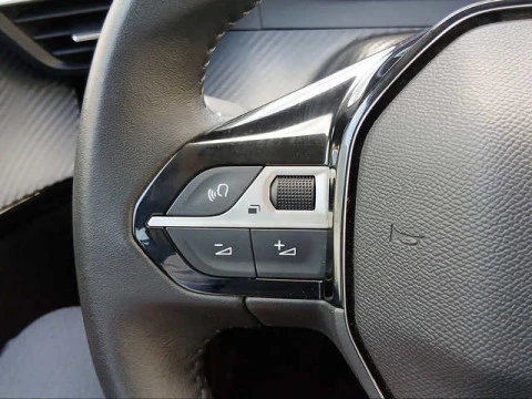 Peugeot 208 PureTech 100 Active 75 kW (100 CV)