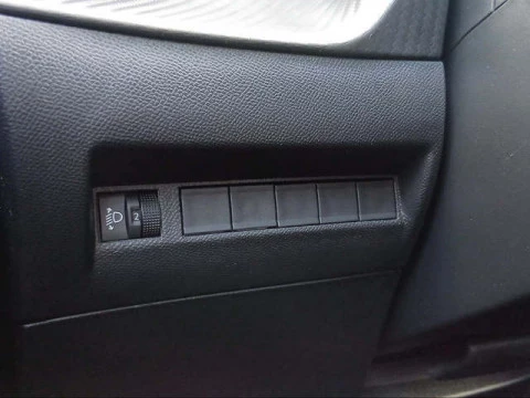 Peugeot 208 PureTech 100 Active 75 kW (100 CV)