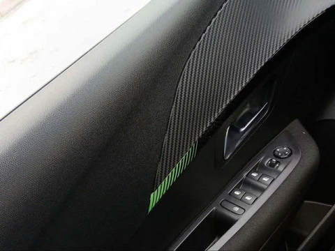 Peugeot 208 PureTech 100 Active 75 kW (100 CV)