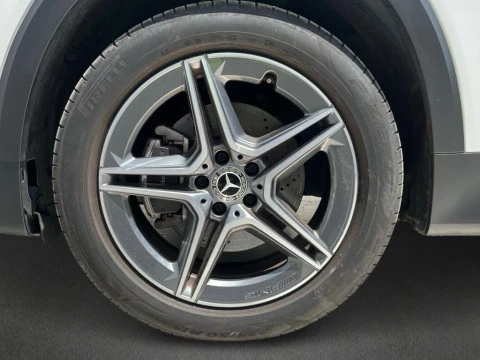 Mercedes-Benz GLB 200 d 4MATIC