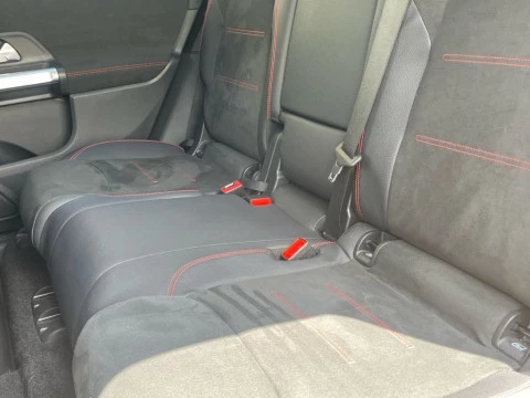 Mercedes-Benz GLB 200 d 4MATIC