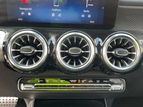 Mercedes-Benz GLB 200 d 4MATIC