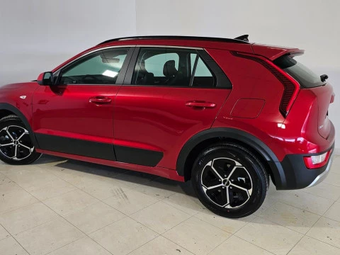 Kia Niro 1.6 GDi HEV 95kW (129CV) Concept