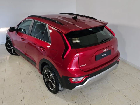 Kia Niro 1.6 GDi HEV 95kW (129CV) Concept