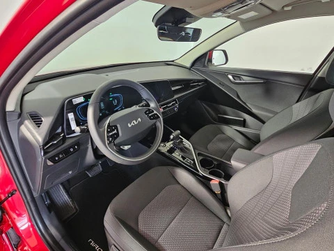 Kia Niro 1.6 GDi HEV 95kW (129CV) Concept