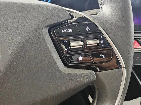 Kia Niro 1.6 GDi HEV 95kW (129CV) Concept