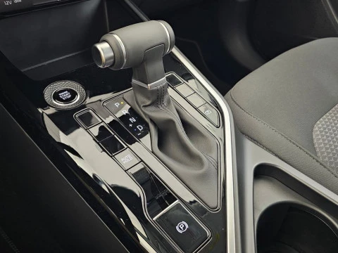 Kia Niro 1.6 GDi HEV 95kW (129CV) Concept