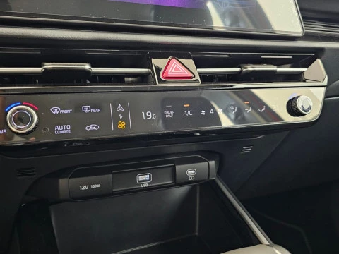 Kia Niro 1.6 GDi HEV 95kW (129CV) Concept