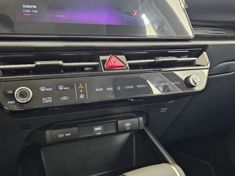 Kia Niro 1.6 GDi HEV 95kW (129CV) Concept