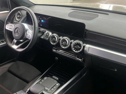 Mercedes-Benz GLB 200 d