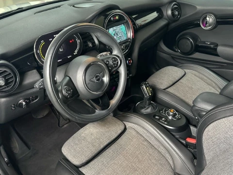 MINI Cooper  SE 135 kW (184 CV)