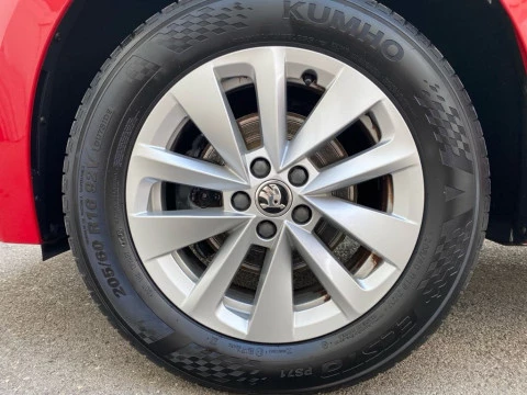 Skoda Kamiq  Ambition 1,0 TSI 81 kW (110 CV) Manual 6 vel.