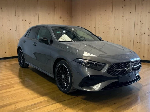Mercedes-Benz Clase A A 250 e con tecnologia hibrida EQ