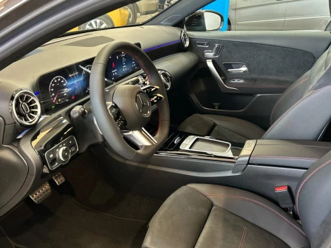 Mercedes-Benz Clase A A 250 e con tecnologia hibrida EQ