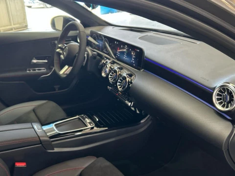 Mercedes-Benz Clase A A 250 e con tecnologia hibrida EQ