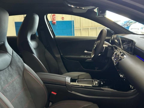 Mercedes-Benz Clase A A 250 e con tecnologia hibrida EQ
