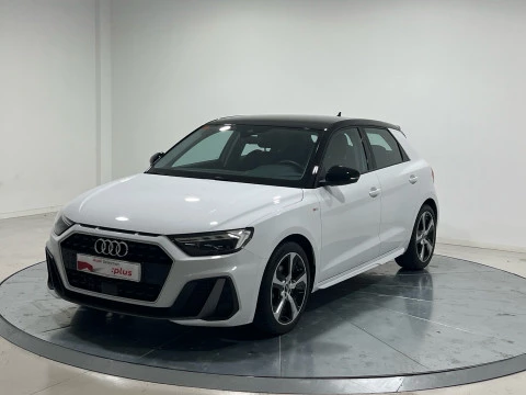 Audi A1 Sportback Adrenalin 30 TFSI 81kW S tron Audi A1 Sportback Adrenalin 30 TFSI 81kW S tron