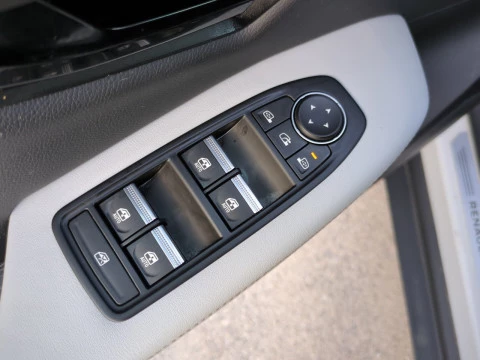 Renault Scenic E-Tech Iconic 160 kW (220CV) gran autonomía