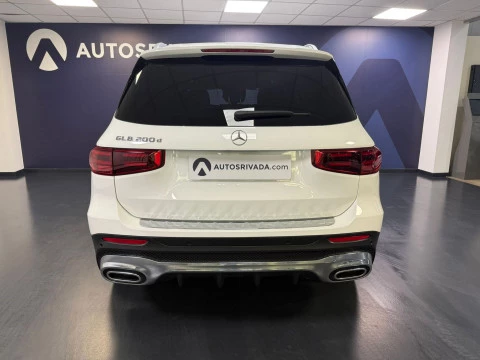 Mercedes-Benz GLB GLB 200 d