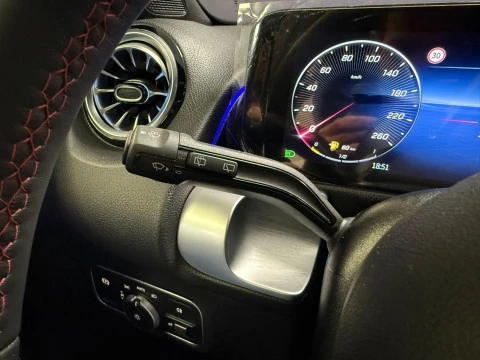 Mercedes-Benz GLB GLB 200 d