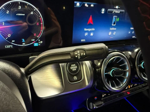 Mercedes-Benz GLB GLB 200 d