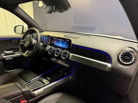 Mercedes-Benz GLB GLB 200 d