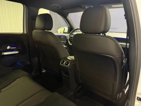 Mercedes-Benz GLB GLB 200 d