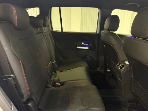 Mercedes-Benz GLB GLB 200 d