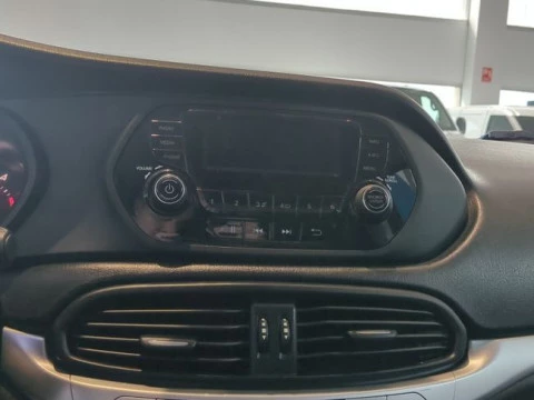 Fiat Tipo 1.3 Pop Business 70kW (95CV) Mjet 5P