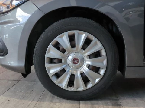 Fiat Tipo 1.3 Pop Business 70kW (95CV) Mjet 5P