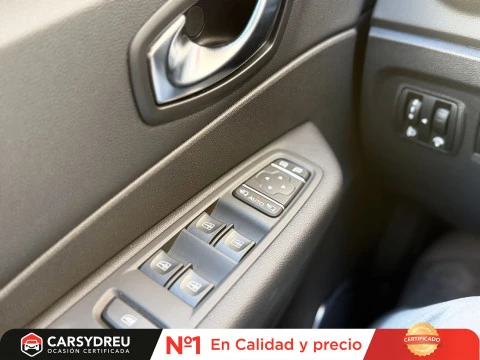 Renault Captur Limited TCe 66kW (90CV)