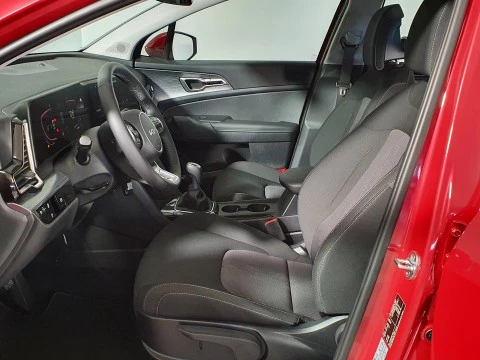 Kia Sportage 1.6 T-GDi MHEV 118kW (160CV) Drive 17