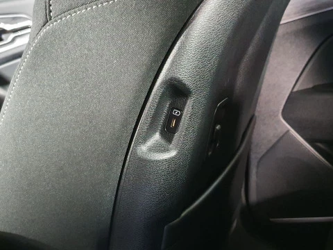 Kia Sportage 1.6 T-GDi MHEV 118kW (160CV) Drive 17