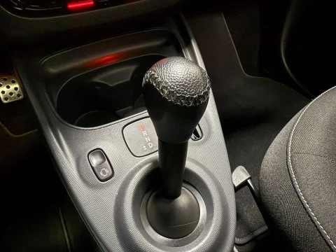 Smart fortwo 0.9 66kW (90CV) COUPE