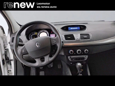 Renault Megane   1.6 Authentique