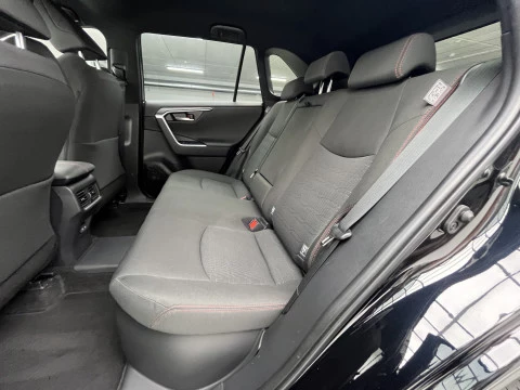 Toyota Rav4 2.5l PLUG-IN 300PH (e-CVT) Advance