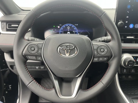 Toyota Rav4 2.5l PLUG-IN 300PH (e-CVT) Advance