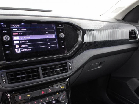Volkswagen T-Cross 1.0 TSI 81KW SPORT 110 5P