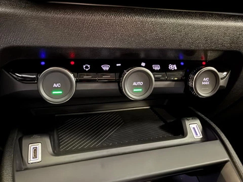 Citroën C4 BlueHDi 130 S&S EAT8 Feel Pack