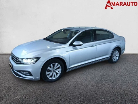 Volkswagen Passat   1.5 TSI 110kW (150CV) Business