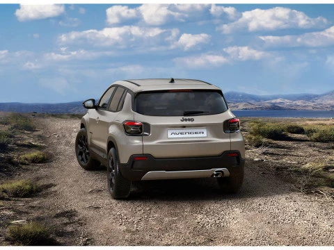 Jeep Avenger 1.2 eHybrid 81kW (110CV) Black Edition