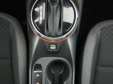 Nissan Juke  MY25 GASOLINAN-CONNECTAC. BITONO1.0 DIG-T 84KW (114CV) E6D-FULL DCT