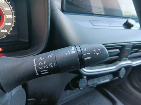 Nissan Juke DIG-T 84 kW (114 CV) 6M/T N-Connecta