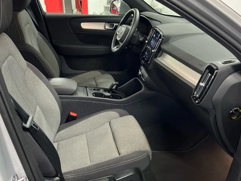 Volvo XC40 XC40 Core, B3 Mild Hybrid, Gasolina