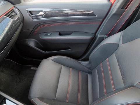 Renault Arkana 1.6 E-TECH R.S.LINE FAST TRACK 105KW 5P